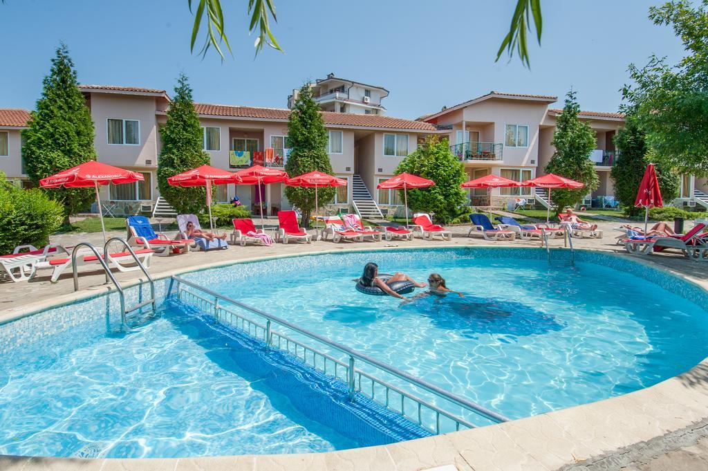 Merlin Club Hotel Lozenets Extérieur photo