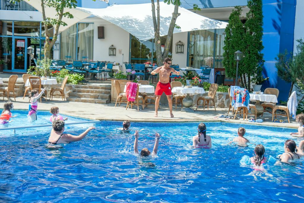 Merlin Club Hotel Lozenets Extérieur photo