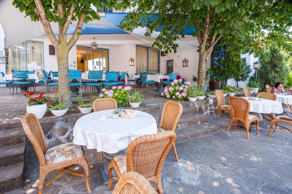 Merlin Club Hotel Lozenets Extérieur photo